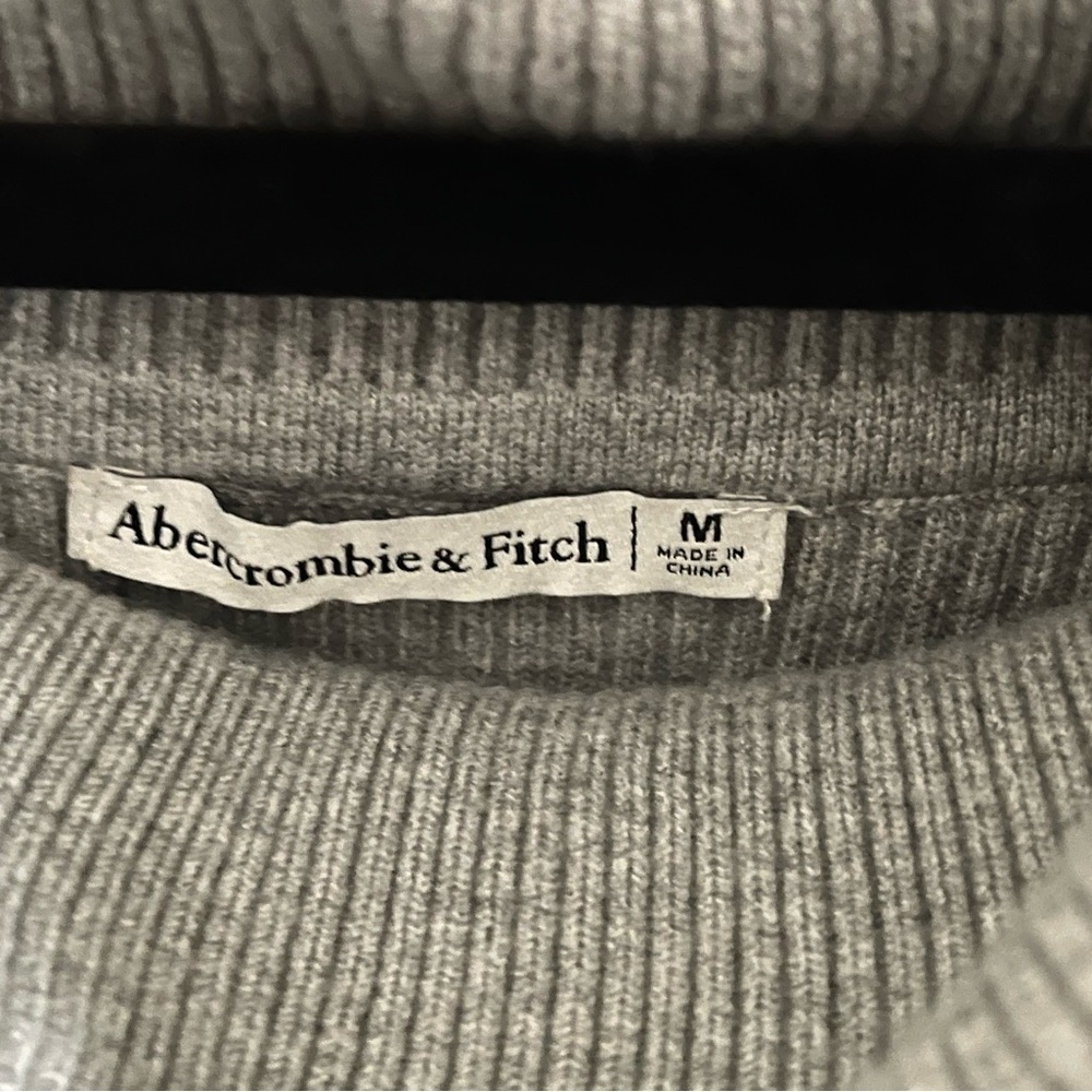 Abercrombie & Fitch Gray Knit Midi Off Shoulder Cozy Soft Sweater Dress Sz M EUC - Picture 5 of 14